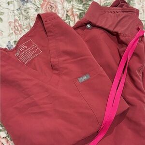 Breast cancer awareness pink figs